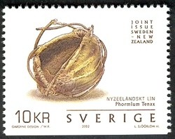 Colnect-549-237-Flax-basket-Willa-Rogers.jpg