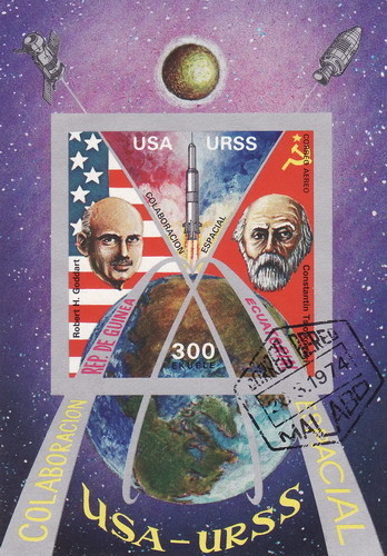 Colnect-1237-503-RH-Goddard-and-K-Tsiolkovski.jpg