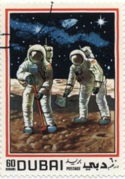Colnect-1039-518-Astronauts-at-work.jpg