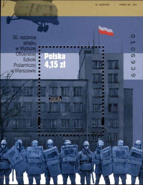 PL040MS.11.jpg