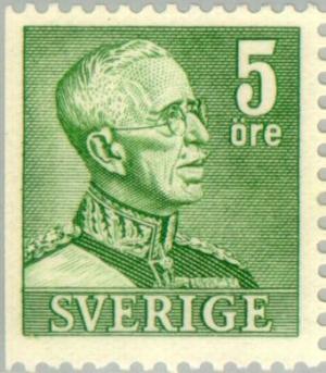 Colnect-163-151-King-Gustav-V.jpg